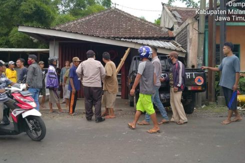 Detik-detik Mobil Pikap di Malang Tabrak Warga yang Sedang Berbincang di Luar Rumah hingga Tewas