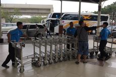 Agar Tak Malas, Kinerja Airport Helper di Bandara Soekarno-Hatta Dipantau