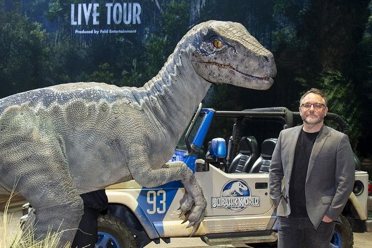 Sutradara Colin Trevorrow menghadiri Jurassic World Live Tour World Premiere di Allstate Arena, Rosemont, Illinois, pada 1 November 2019.