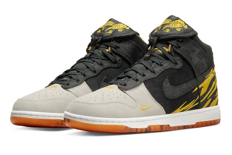 Nike Dunk High Year of the Tiger