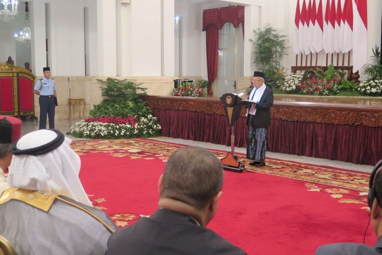 Wakil Presiden Maruf Amin dalam sambutannya di acara peringatan Maulid Nabi Muhammad Tahun 1441 H/2019 M, di Istana Negara, Jakarta, Jumat (8/11/2019). 