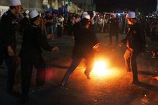 Priittt.. Bola Api Lalu Ditendang di Pergantian Tahun Islam