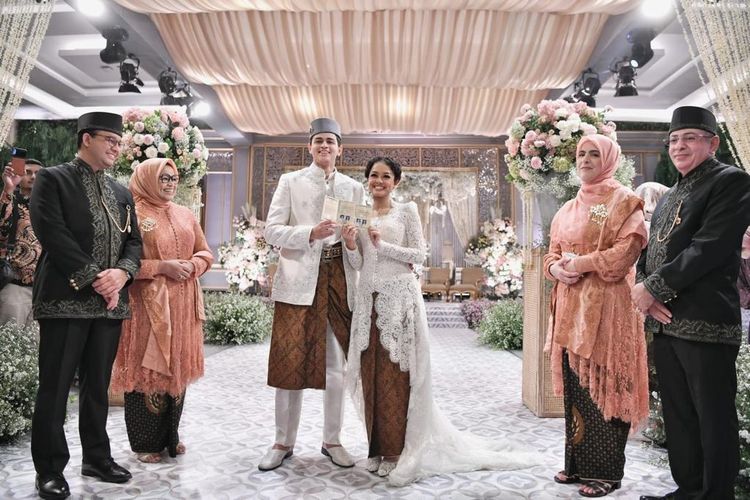 Gubernur DKI Jakarta Anies Baswedan menikahkan putrinya
