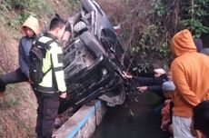 Mobil Terjun ke Jurang Sedalam 20 Meter di Garut, 7 Orang Luka-luka