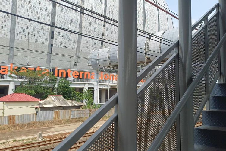 Laga Persija vs Persik Kediri di JIS Malam Ini, 1.456 Polisi-TNI Dikerahkan