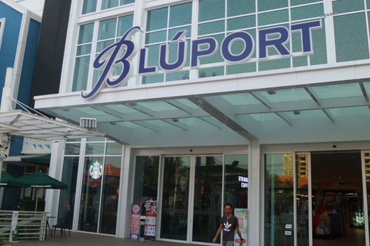 Bluport Hua Hin Resort Mall hadir sebagai pusat perbelanjaan, hiburan, dan gaya hidup modern di kota pantai Hua Hin, Thailand.