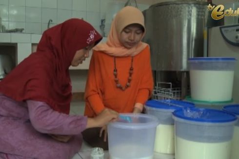 Proses Pembuatan Yoghurt Susu Kambing, Belajar Dari Rumah TVRI SMA