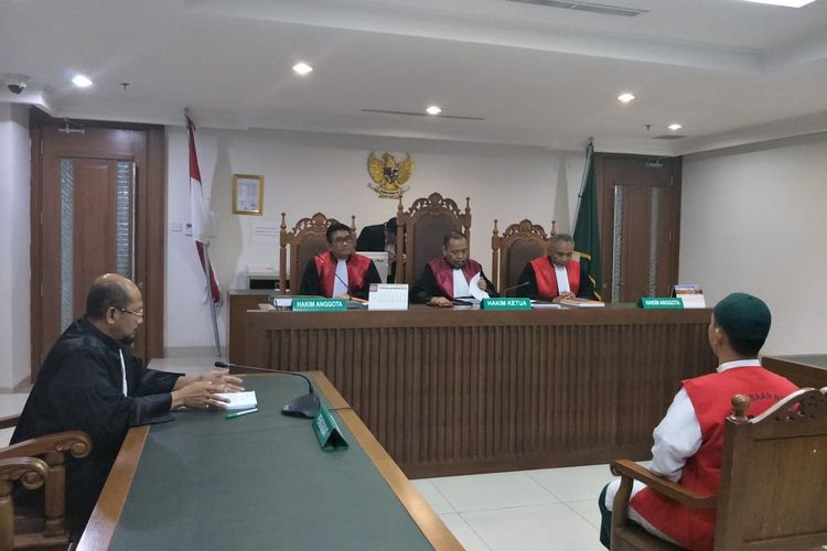 Sidang tuntutan terdakwa pengancam pemenggal kepala Presiden Joko Widodo, Hermawan Susanto  digelar di Pengadilan Negeri Jakarta Pusat pada Senin (17/2/2020).