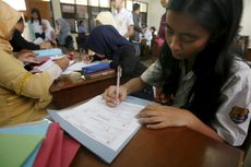 Antre Daftar PPDB Sejak Pagi dan Dapat Nomor 261, Perempuan Ini Pilih Pulang