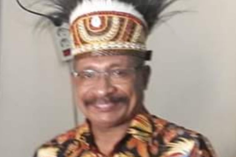 Ketua IKBP Ikatan Keluarga Besar Papua Ayub Fadiban