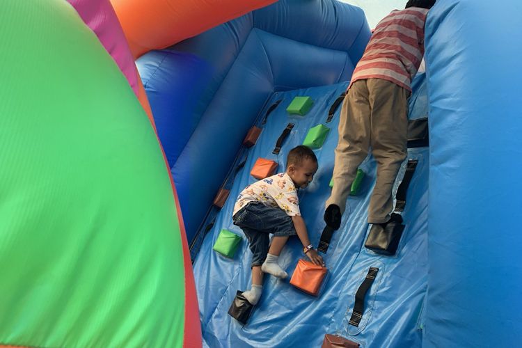 The Big Bounce Indonesia digelar selama musim libur sekolah mulai Kamis (19/6/2025) hingga Minggu (20/7/2025) di Community Park PIK 2, Tangerang, Banten.