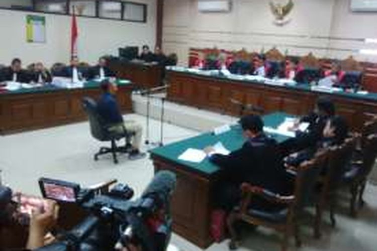 Sidang@perkara.dugaan.korupsi.Dahlan.Iskan.di.pengadilan.Tipikor.PN.Surabaya,.Selasa.(6/12/2016)