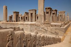 Kekaisaran Akhemeniyah: Sejarah, Raja-raja, Kejayaan, dan Keruntuhan