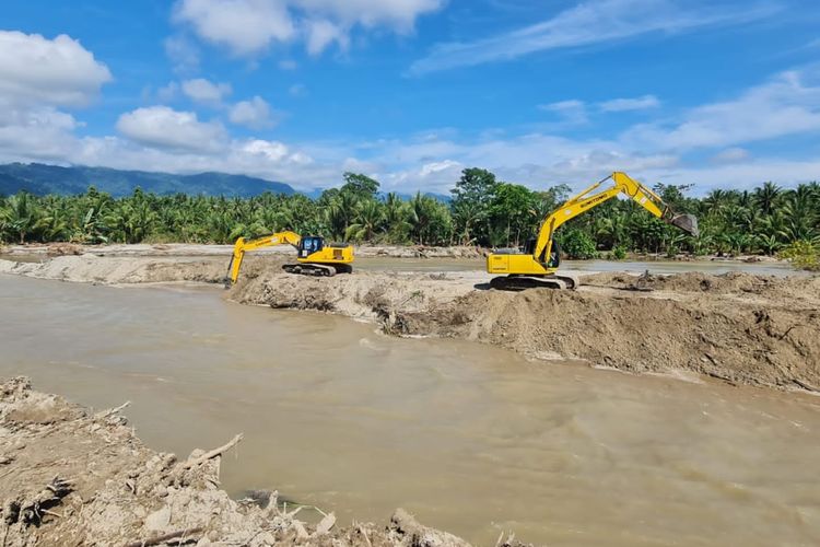 Kementerian PUPR mengambil beberapa upaya penanganan bencana banjir bandang di Desa Torue, Kabupaten Parigi Moutong, Sulawesi Tengah (Sulteng).