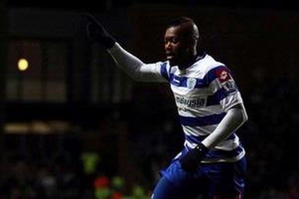 Penyerang QPR, Djibril Cisse. 