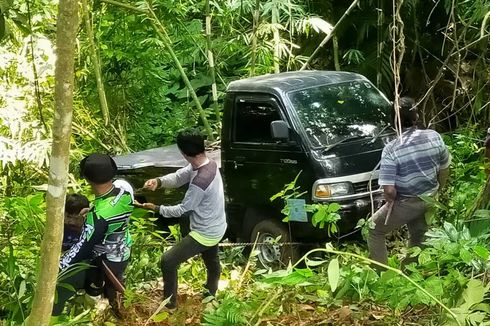 Teka-teki Mobil Pikap di Tengah Hutan, 3 Hari Teronggok, Diduga Hasil Curian