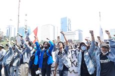 Unjuk Rasa di Patung Kuda, Mahasiswa: Mohon Maaf Sedang Ada Perbaikan Demokrasi