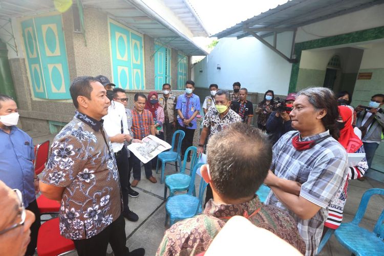 Saat Wali Kota Semarang, Hendrar Prihadi bertemu dengan warga Kampung Melayu. Kamis (23/6/2022)