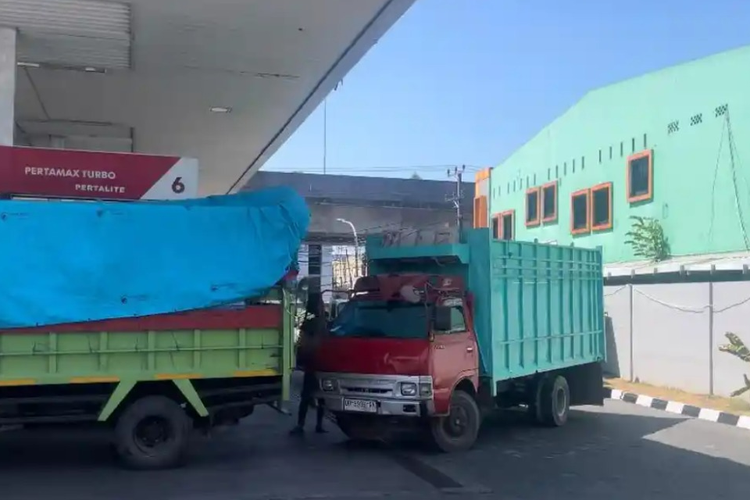 Antrean BBM Masih Mengular di Makassar, Pertamina Ungkap Penyebabnya
