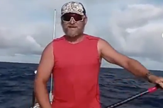 Pria Spanyol Taklukan Samudera Pasifik Seorang Diri dengan Paddleboard dalam 76 Hari