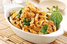 Resep Ayam Suwir Kemangi, Ide Lauk Nasi Bakar yang Gurih