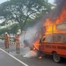 Sedang Angkut Sampah, Mobil Pikap Tiba-tiba Terbakar di Jalanan Surabaya