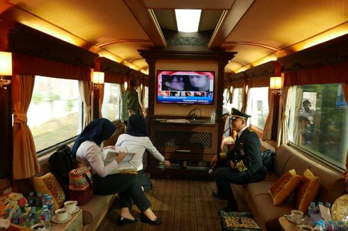 Menjajal Gerbong KA Pariwisata Langganan Jokowi