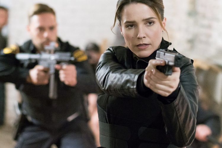 Aksi Sophia Bush di film Acts of Violence (2018)