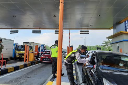 PPKM Darurat, Pengendara Masuk Kabupaten Malang Dicegat dan Dites Swab