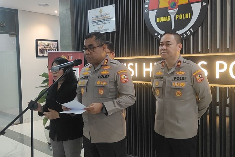 Kapolri Naikkan Pangkat 29 Pati Jadi Irjen Polisi