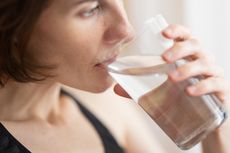 Simak, Ini 8 Manfaat Minum Air Hangat di Pagi Hari