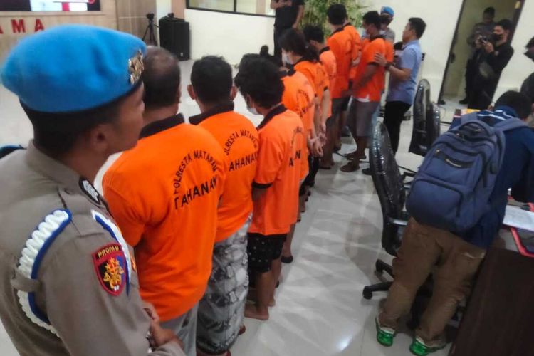 Jumpa Pers Polresta Mataram penangkapan mantan polisi yang menjadi pengedar narkoba