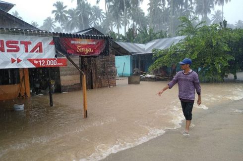 Hujan Deras Guyur Maluku Utara, 200 Rumah di Kepulauan Morotai Terendam Banjir