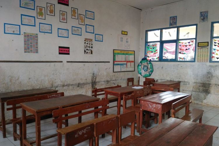 Kelas yang terdapat di SD Negeri Wanajaya yang berada di Desa Cikancana, Kecamatan Sukaresmi, Kabupaten Cianjur, Jawa Barat.