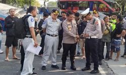 Jasa Raharja Beri Santunan untuk Korban Kecelakaan Bus di Ngawi