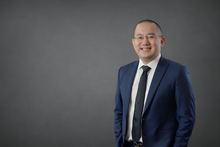 Head of Affluent Segment, Distribution, and Wealth Solution Standard Chartered Indonesia, Tandy Cahyadi.