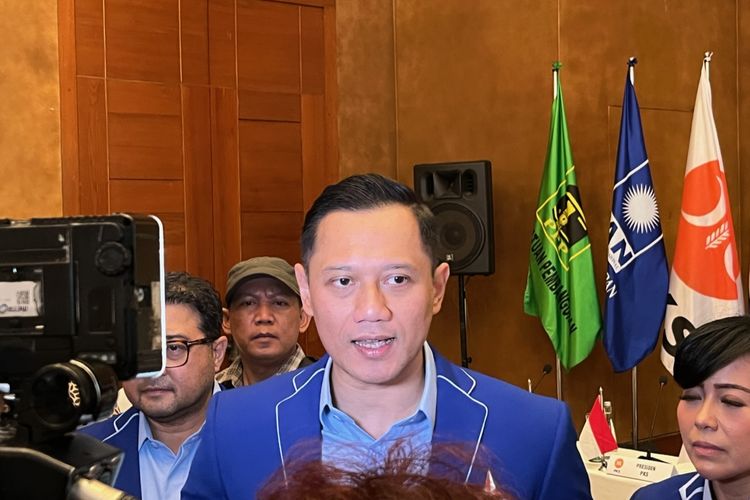 Ketua Umum Partai Demokrat Agus Harimurti Yudhoyono (AHY) saat ditemui di Hotel Dharmawangsa, Jakarta Selatan, Minggu (8/1/2023).  