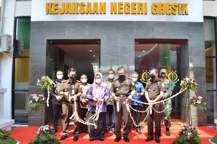 Peresmian gedung baru Kejaksaan Negeri (Kejari) Gresik, Jumat (8/10/2021).