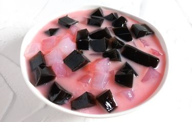Resep Es Cincau Fantasi Segar, Bikin Cincau dari Jeli