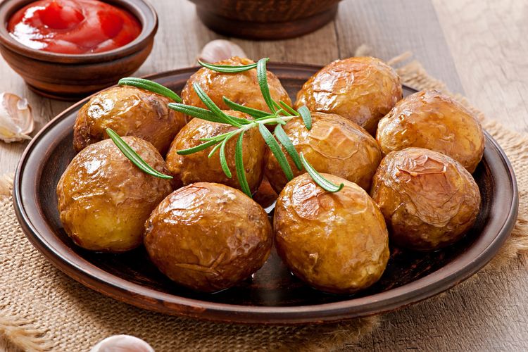 Illustration of baked potatoes.