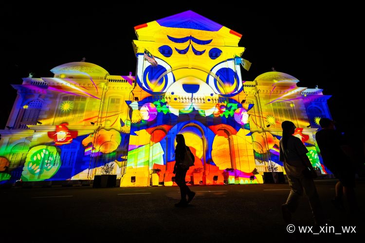 Karya mahasiswa Program Visual Communication Design (VCD) Sampoerna University meraih penghargaan Best Animation dalam TERANG Projection Mapping Competition 2025 di George Town, Penang, Malaysia.