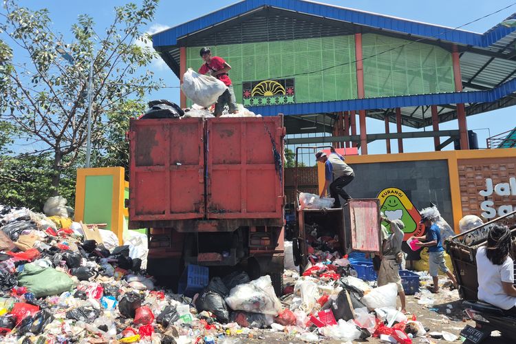 Pramono Minta Warga Pilah Sampah dari Rumah: Mau Tak Mau, Suka Tidak Suka
