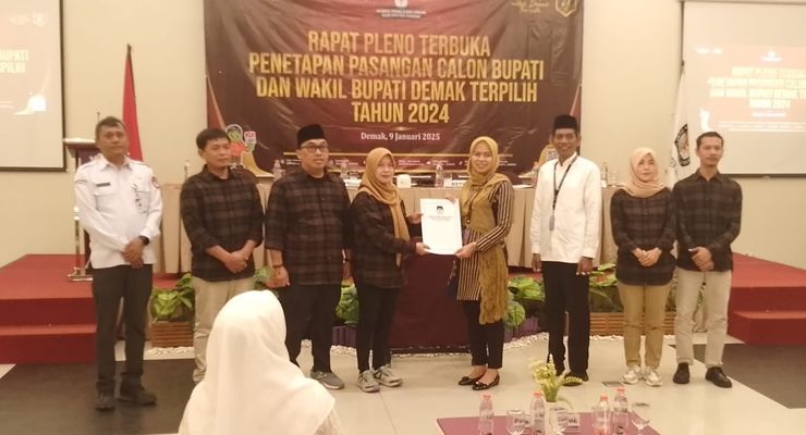 Tak Ada Gugatan, Eisti-Gus Bad Ditetapkan sebagai Bupati-Wabup Demak