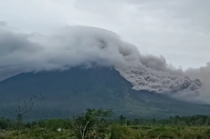 Erupsi, Gunung Semeru Luncurkan Awan Panas Guguran Sejauh 6 Kilometer