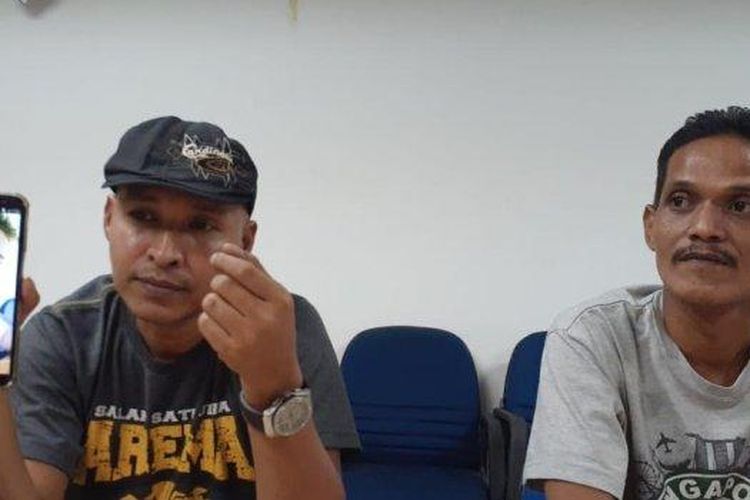 Arisandi (45) dan Deny (44) saat menyambangi redaksi Tribun Timur, Sabtu (22/6/2019). 