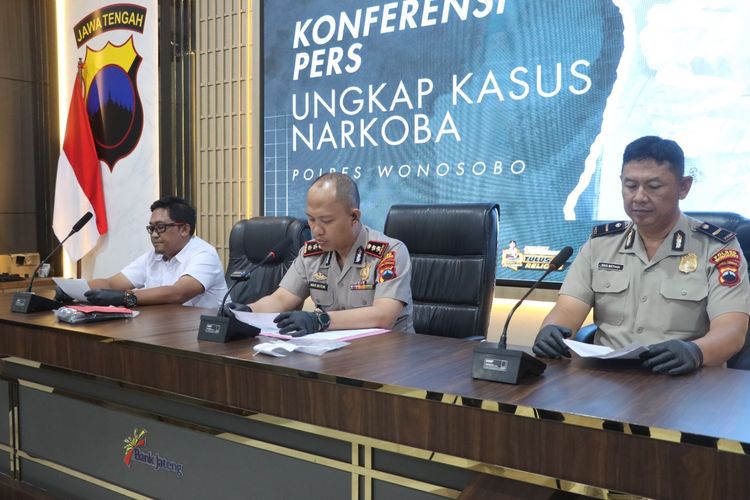 Beli Lewat Instagram, Pria 22 Tahun di Wonosobo Ditangkap saat Simpan Tembakau Sintetis