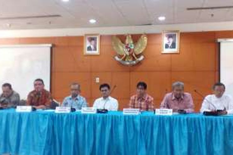 Konferensi Pers Pengumuman Hasil SBMPTN 2016 di di Gedung Direktorat Jenderal Pendidikan Tinggi, Senayan, Jakarta, Selasa (28/6/2016).