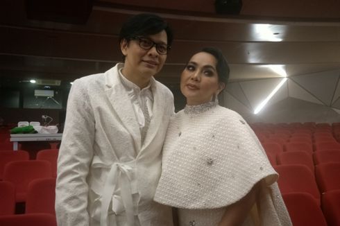 Anniversary Pernikahan ke-28, Dewi Gita Remake Momen Bersama Armand Maulana