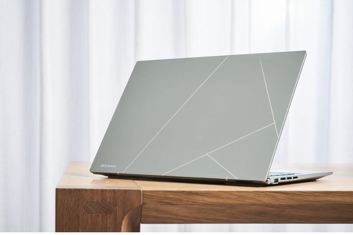 ASUS Zenbook 14 OLED UX3402 

