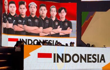 Timnas Mobile Legends Indonesia ketika menghadapi Filipina pada final SEA Games 2021 yang berlangsung di Vietnam National Convention Center, Jumat (20/5/2022).